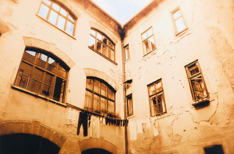 Musper Jeroen_Ljubljana_Digitalni tisk_244x370mm_2006_DSF4014